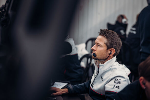 Předsezónní testy Formule E ve Valencii 2023