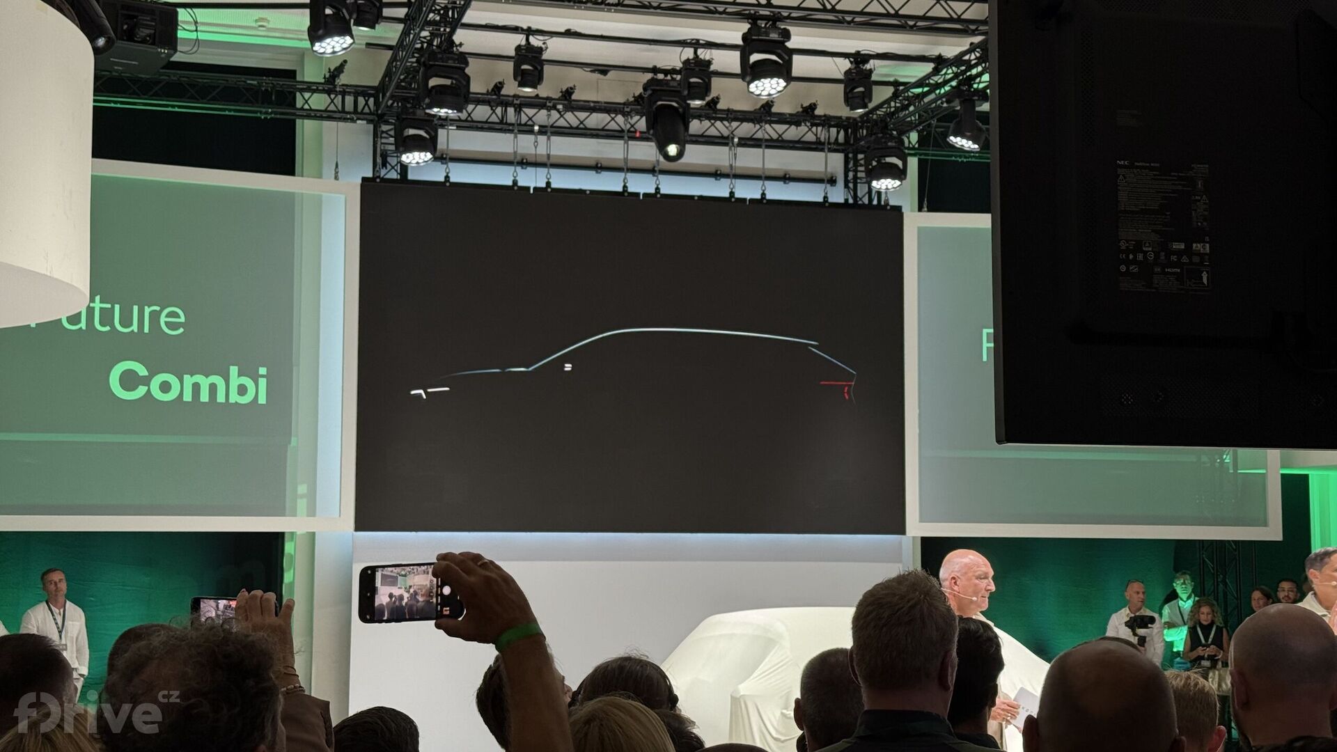 Představení studie Škoda Vision O