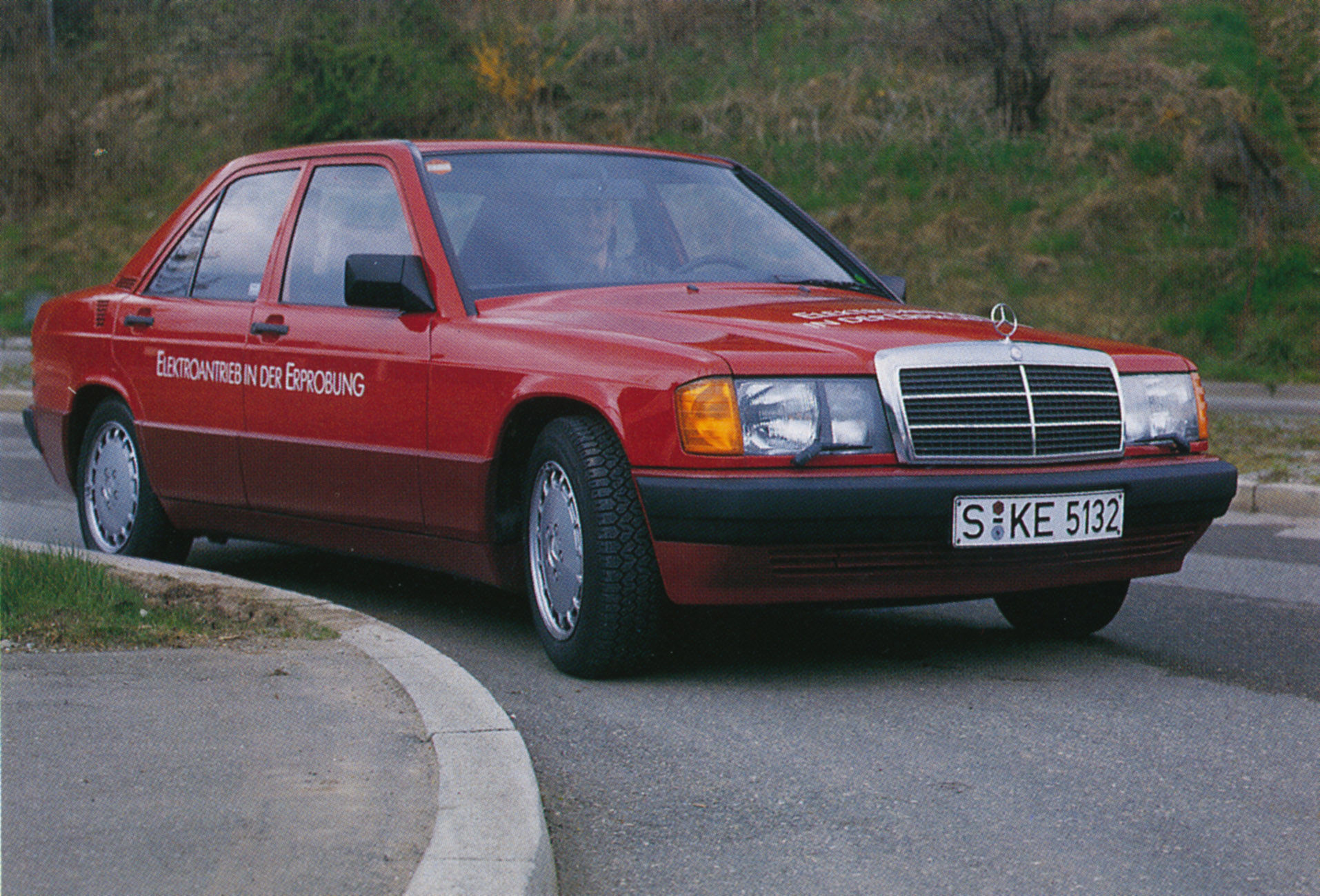 První Mercedes-Benz 190 Elektro (1990)