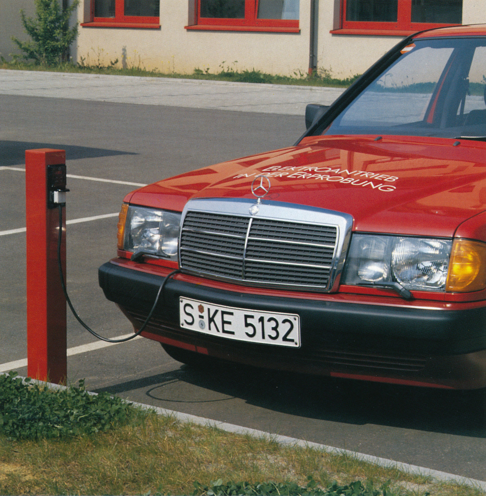 První Mercedes-Benz 190 Elektro (1990)