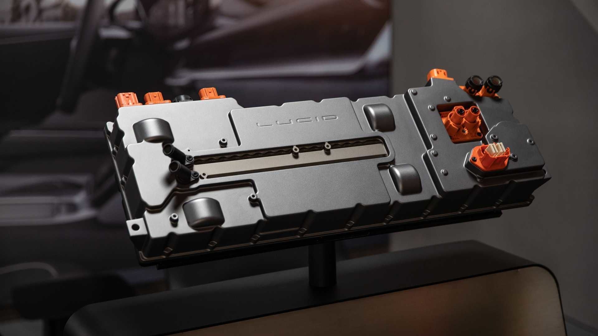 první showroom značky Lucid