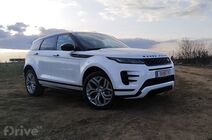 Range Rover Evoque P300e S