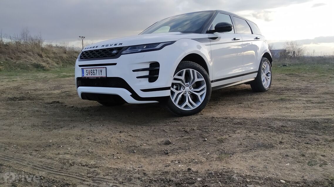 Range Rover Evoque P300e S