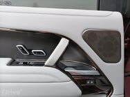 Range Rover P510e SV (2023)