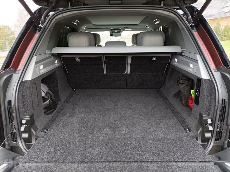 Range Rover P510e SV (2023)