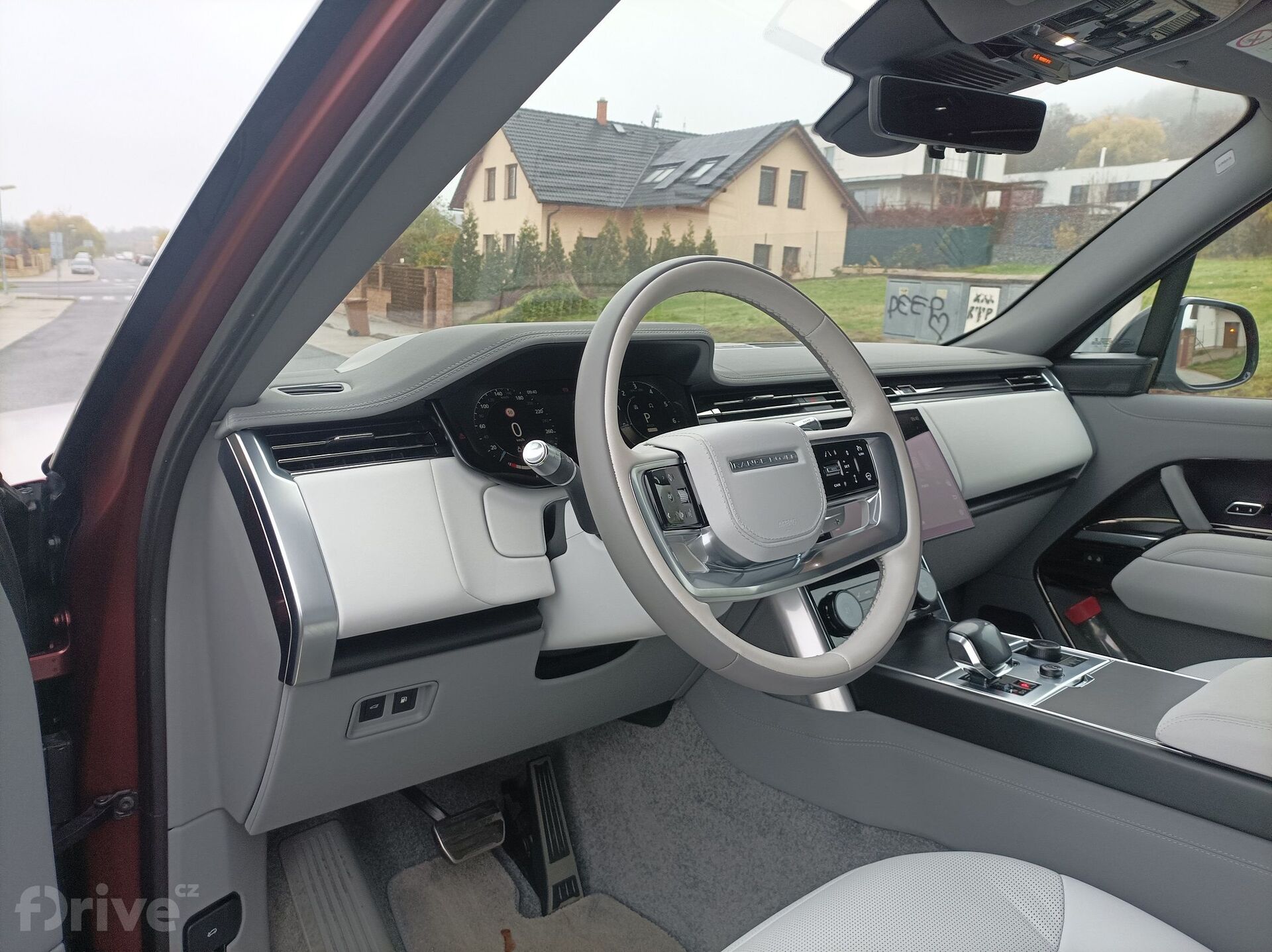 Range Rover P510e SV (2023)