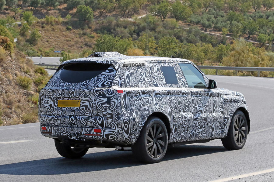 Range Rover plug-in