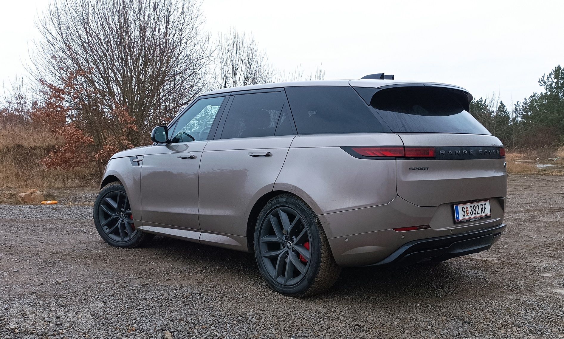 Range Rover Sport D300 Dynamic HSE