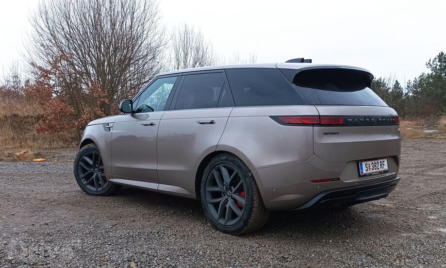 Range Rover Sport D300 Dynamic HSE