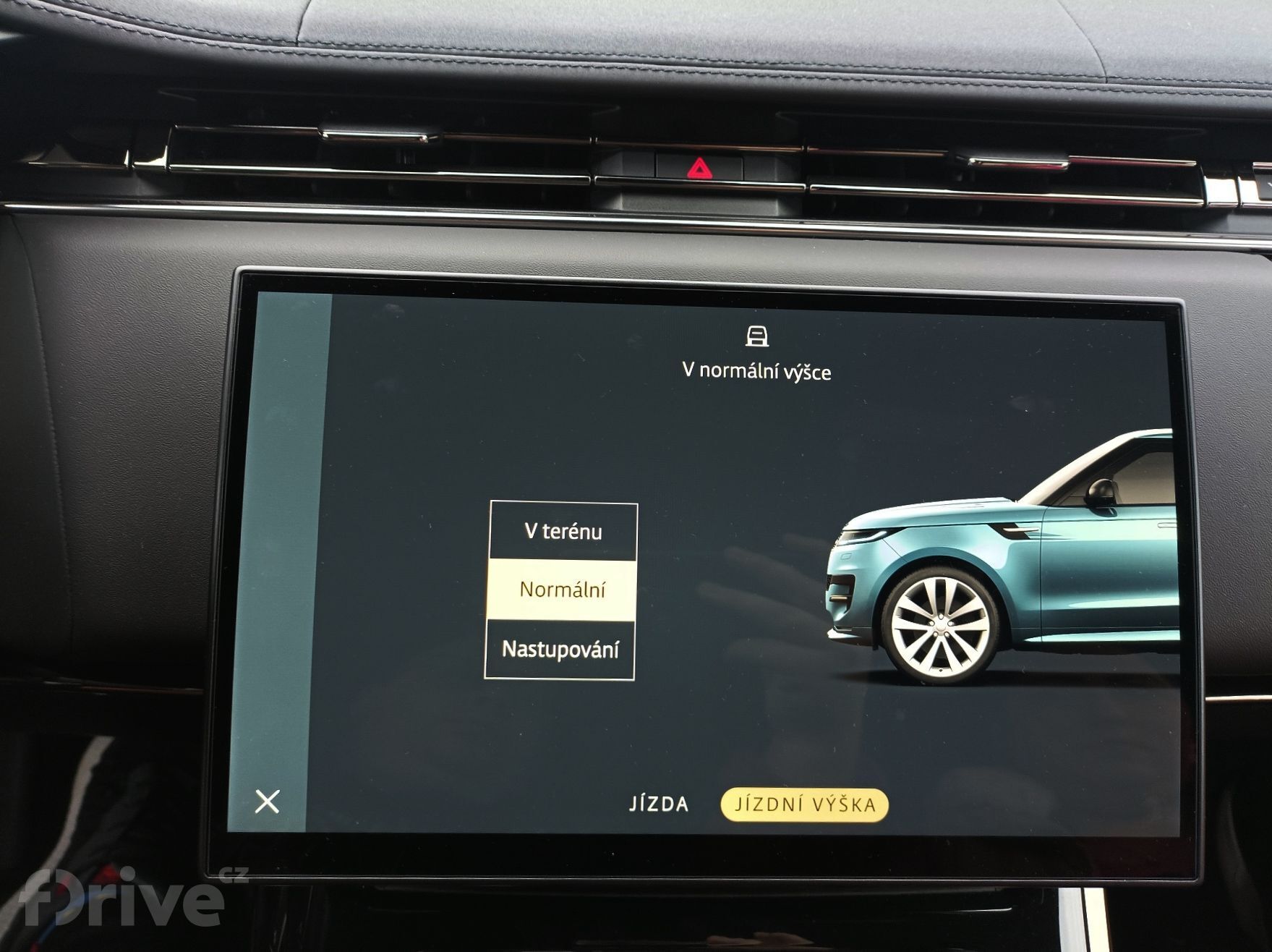 Range Rover Sport D300 Dynamic HSE