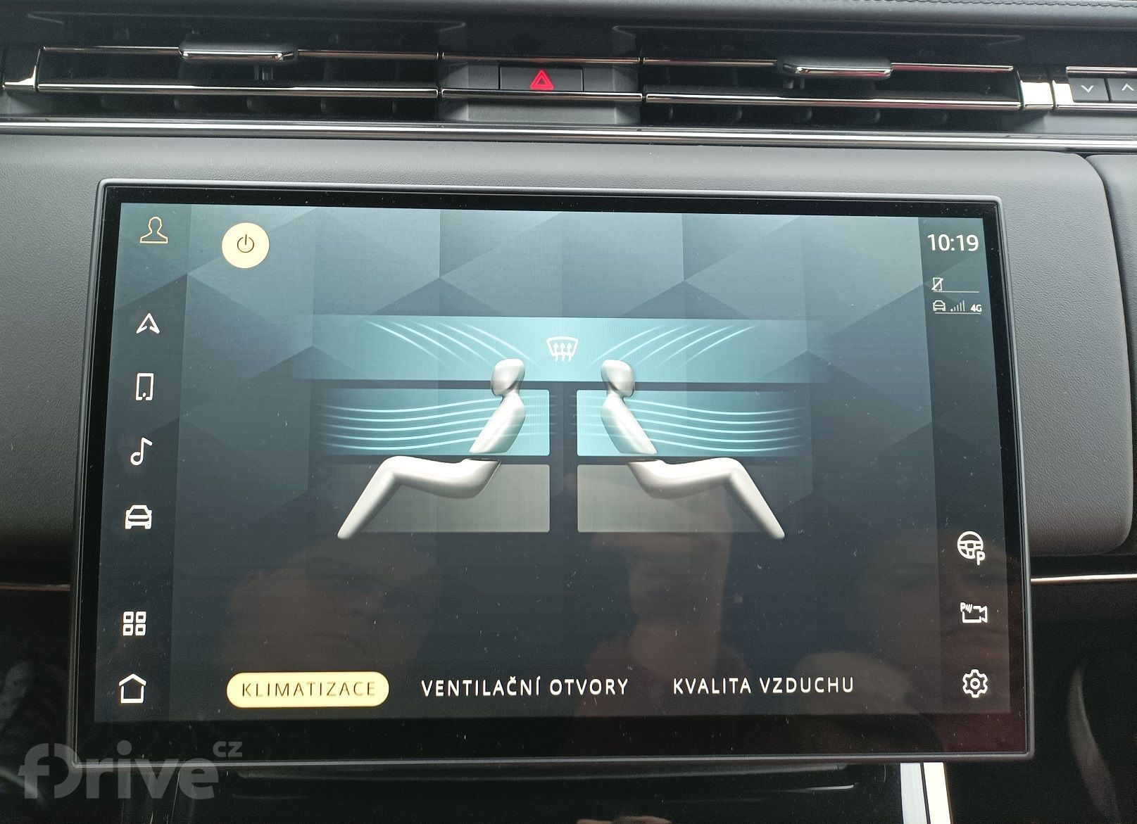 Range Rover Sport D300 Dynamic HSE