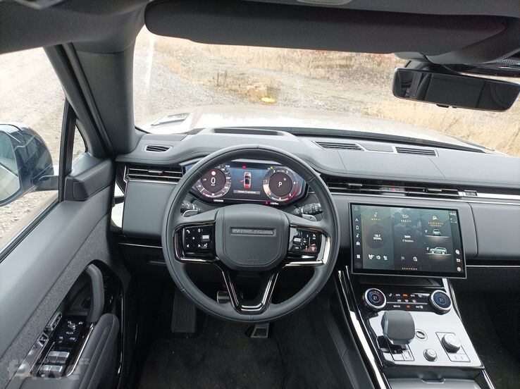 Range Rover Sport D300 Dynamic HSE