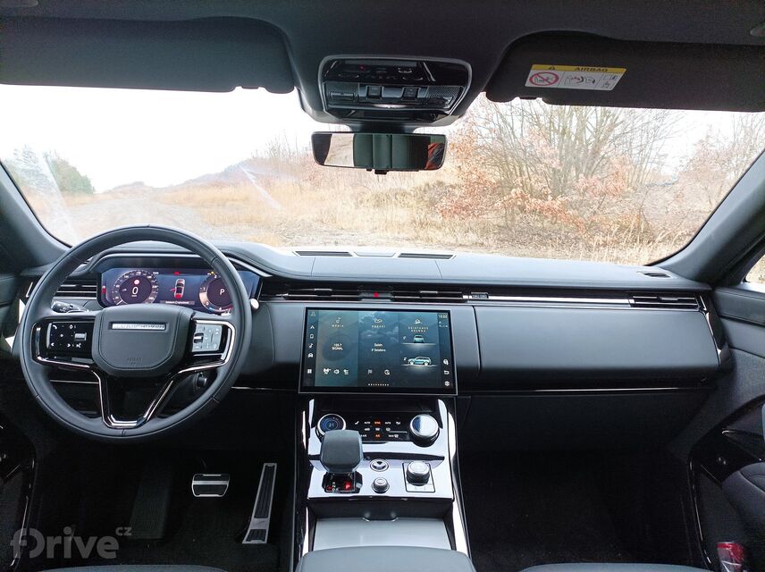 Range Rover Sport D300 Dynamic HSE