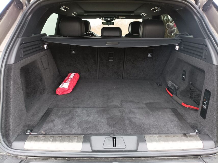 Range Rover Sport D300 Dynamic HSE