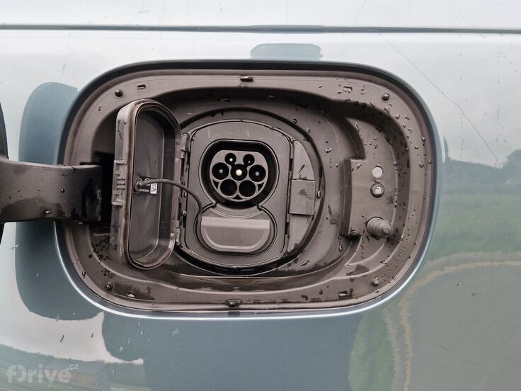 Range Rover Sport P460e HSE (2025)