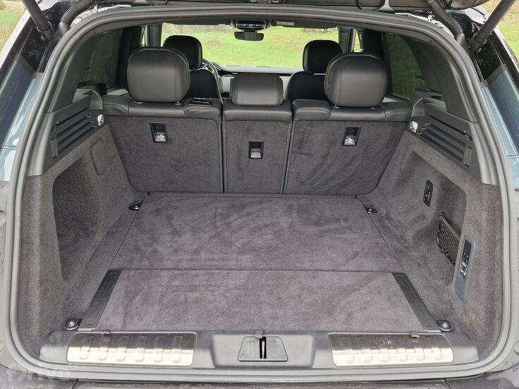 Range Rover Sport P460e HSE (2025)