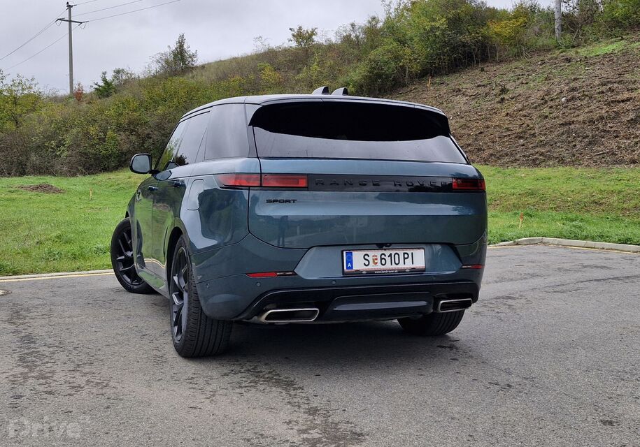 Range Rover Sport P460e HSE (2025)
