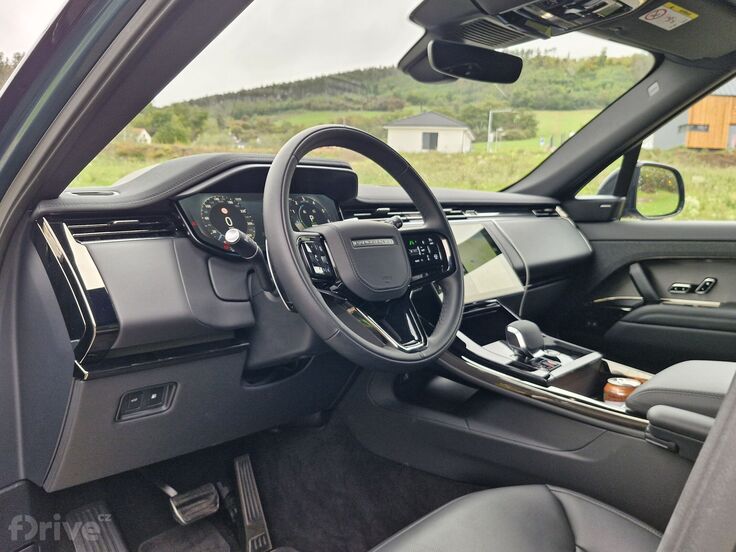 Range Rover Sport P460e HSE (2025)