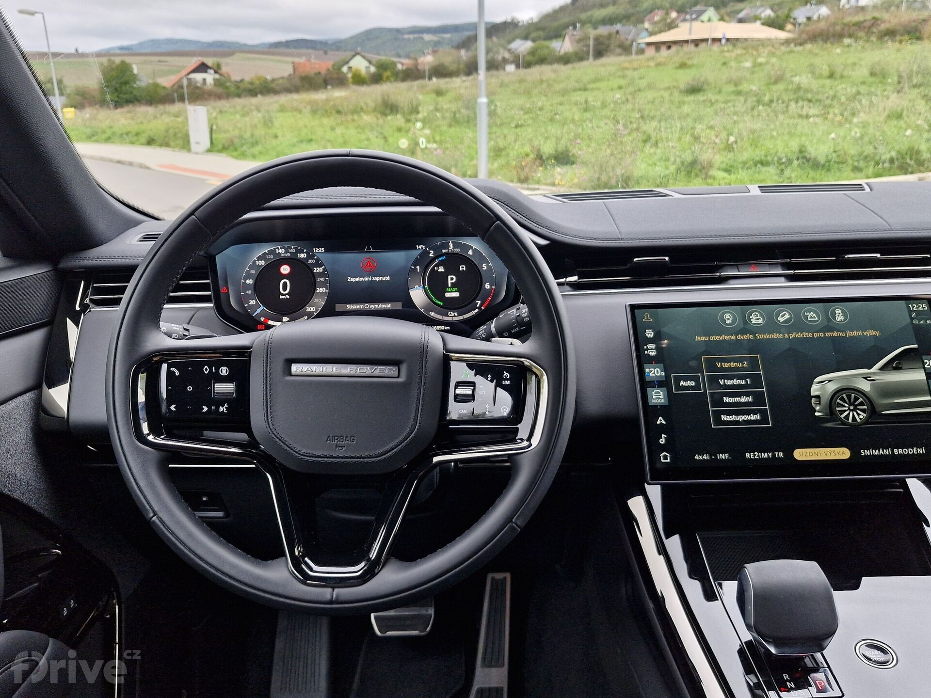 Range Rover Sport P460e HSE (2025)