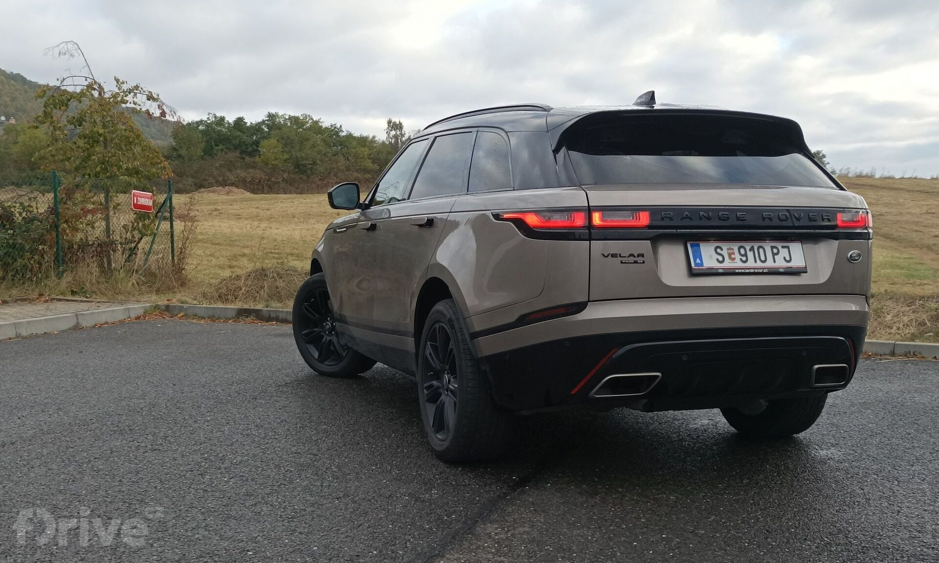 Range Rover Velar P400 SE R-Dynamic