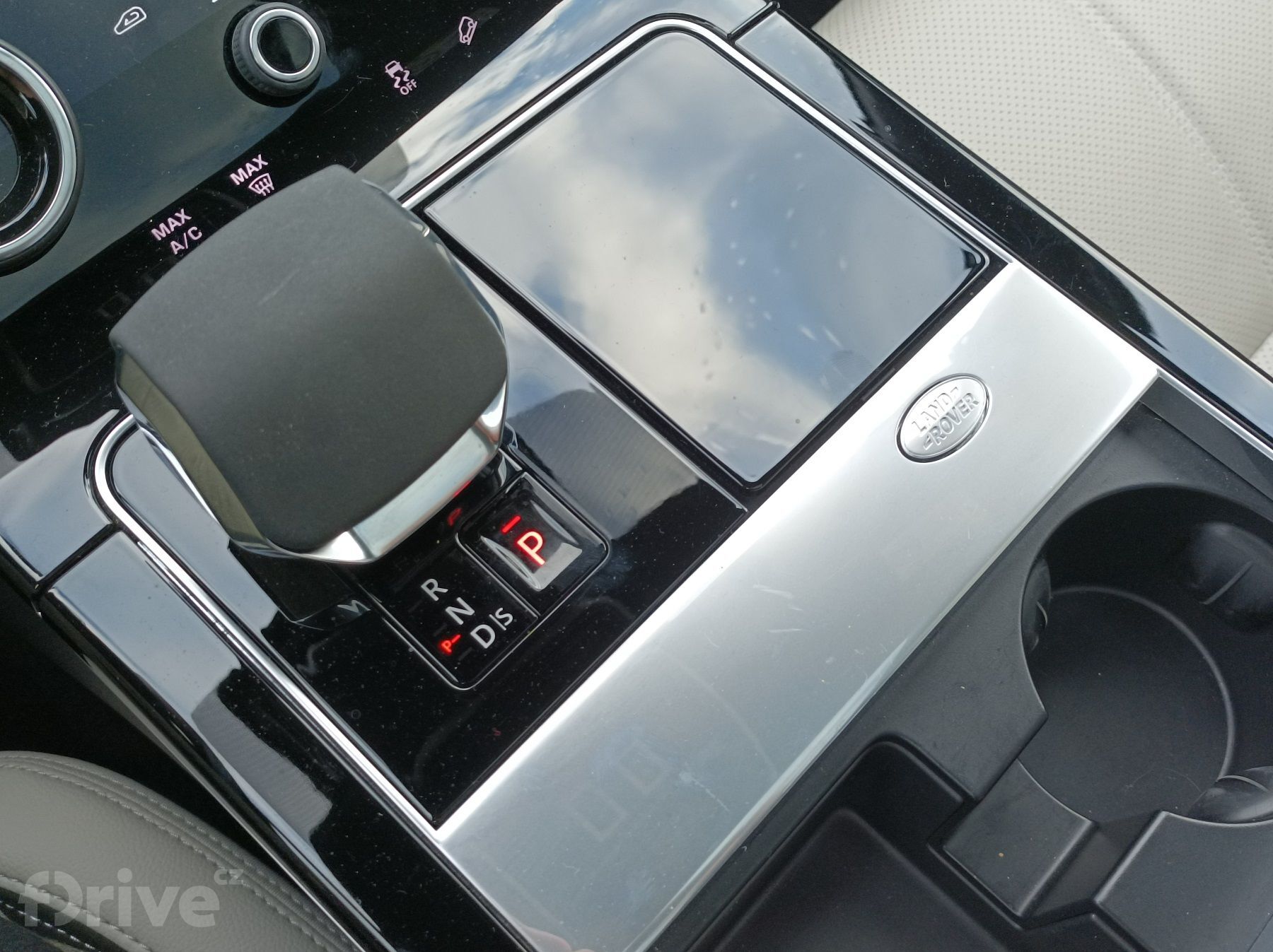 Range Rover Velar P400 SE R-Dynamic