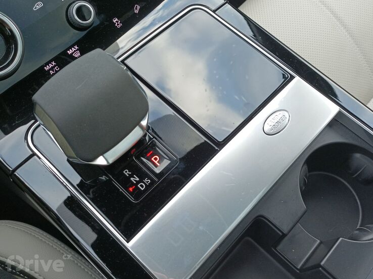 Range Rover Velar P400 SE R-Dynamic