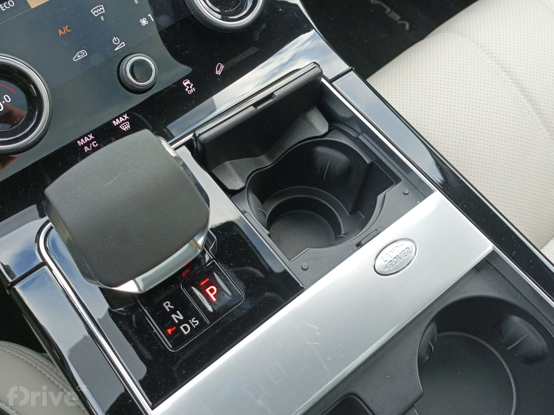 Range Rover Velar P400 SE R-Dynamic