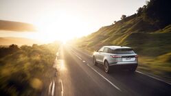 Range Rover Velar P400e