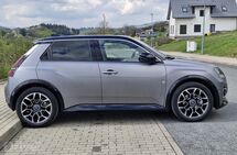 Renault 5 E-Tech Roland Garros