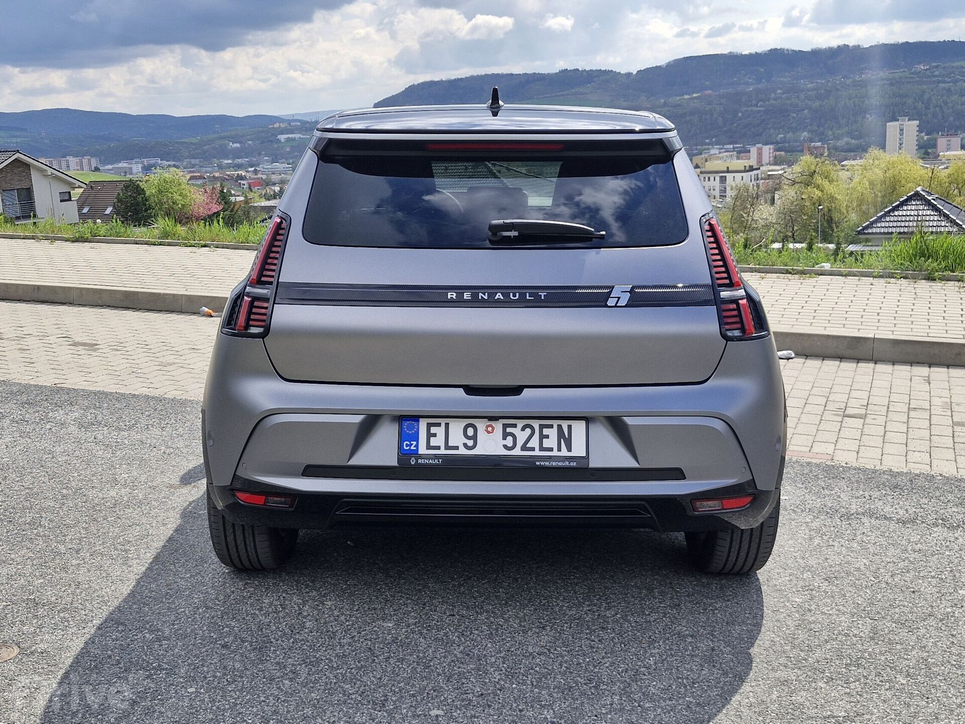 Renault 5 E-Tech Roland Garros