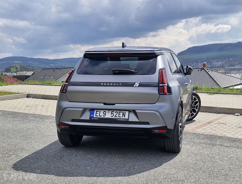 Renault 5 E-Tech Roland Garros