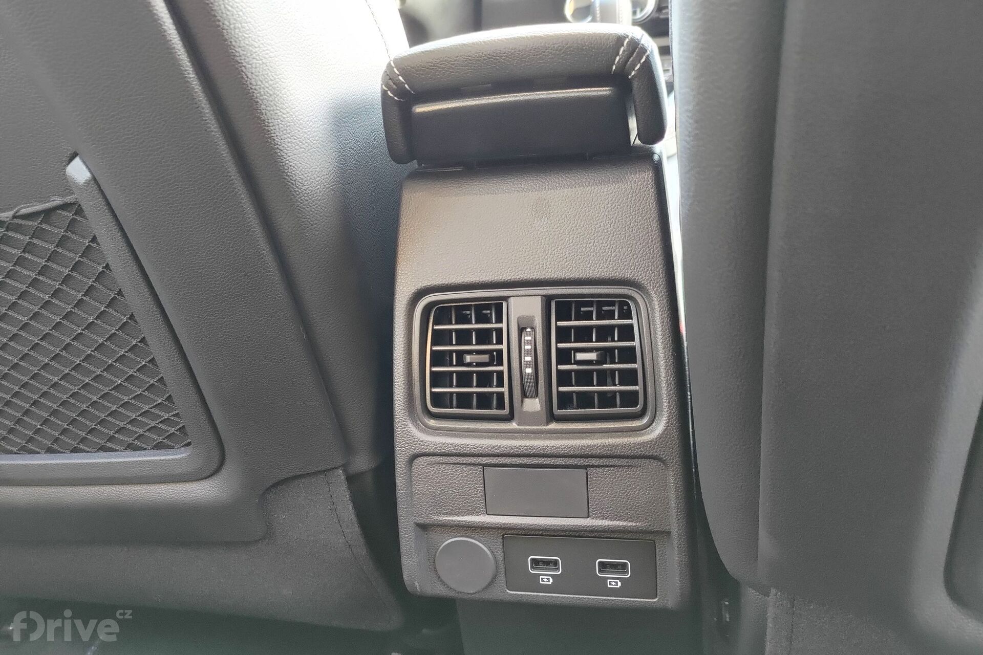 Renault Arkana E-Tech 145