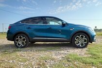 Renault Arkana E-Tech 145