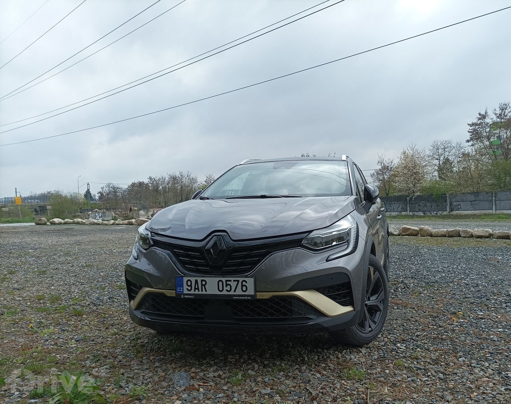 Renault Captur E-Tech full hybrid 145