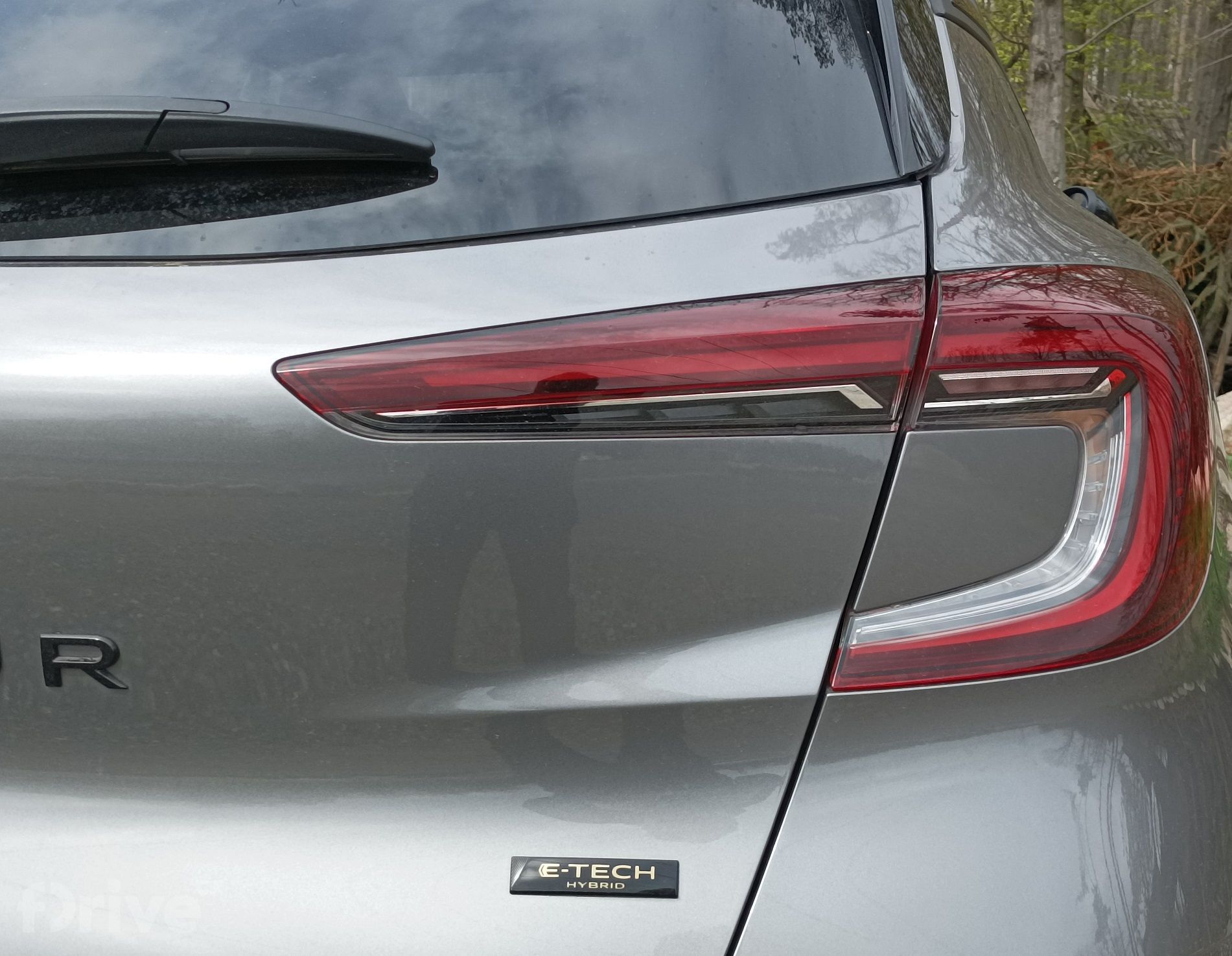 Renault Captur E-Tech full hybrid 145