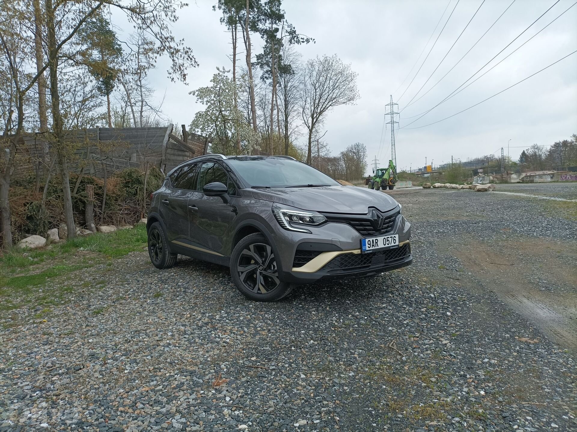 Renault Captur E-Tech full hybrid 145