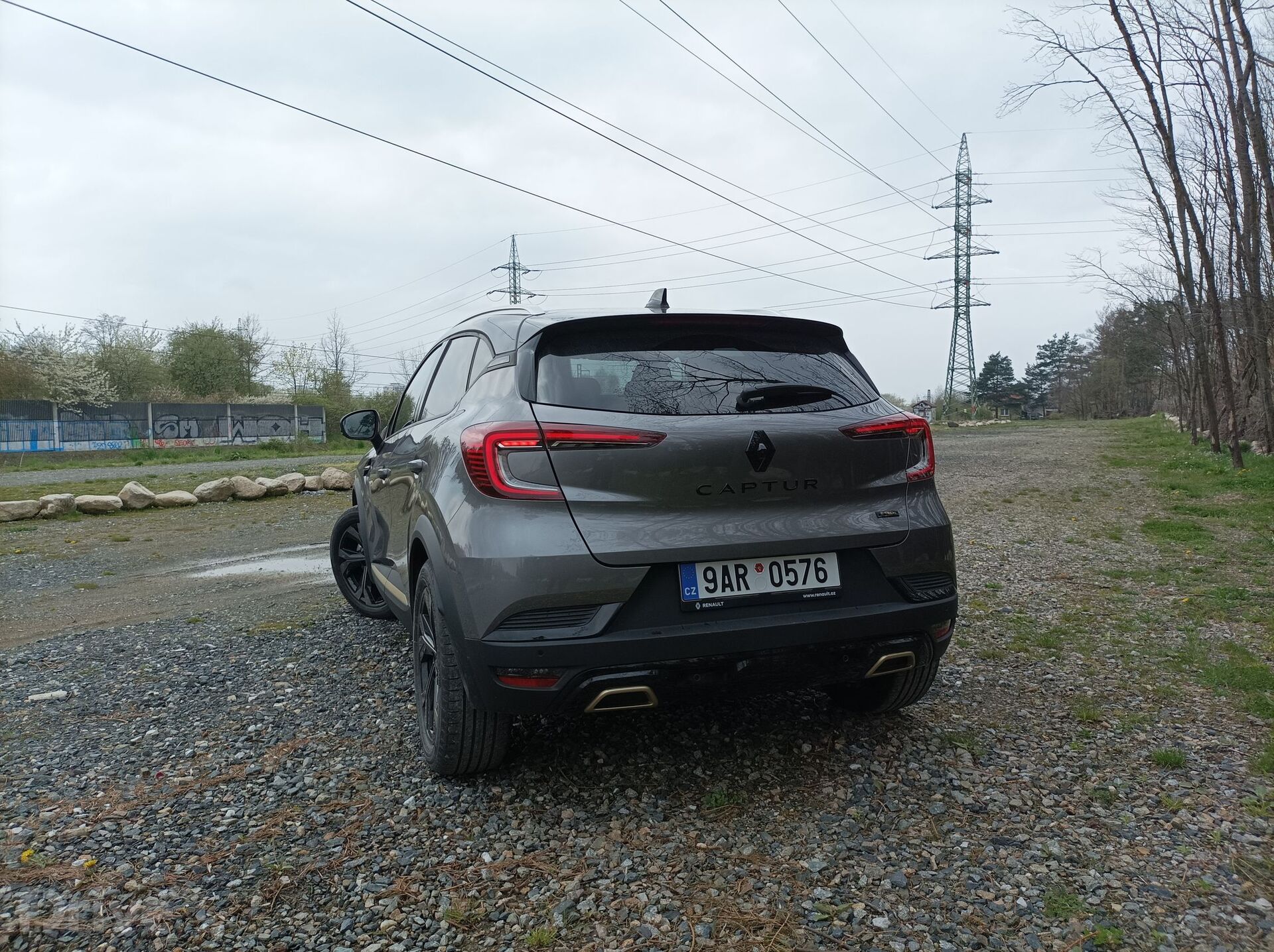 Renault Captur E-Tech full hybrid 145