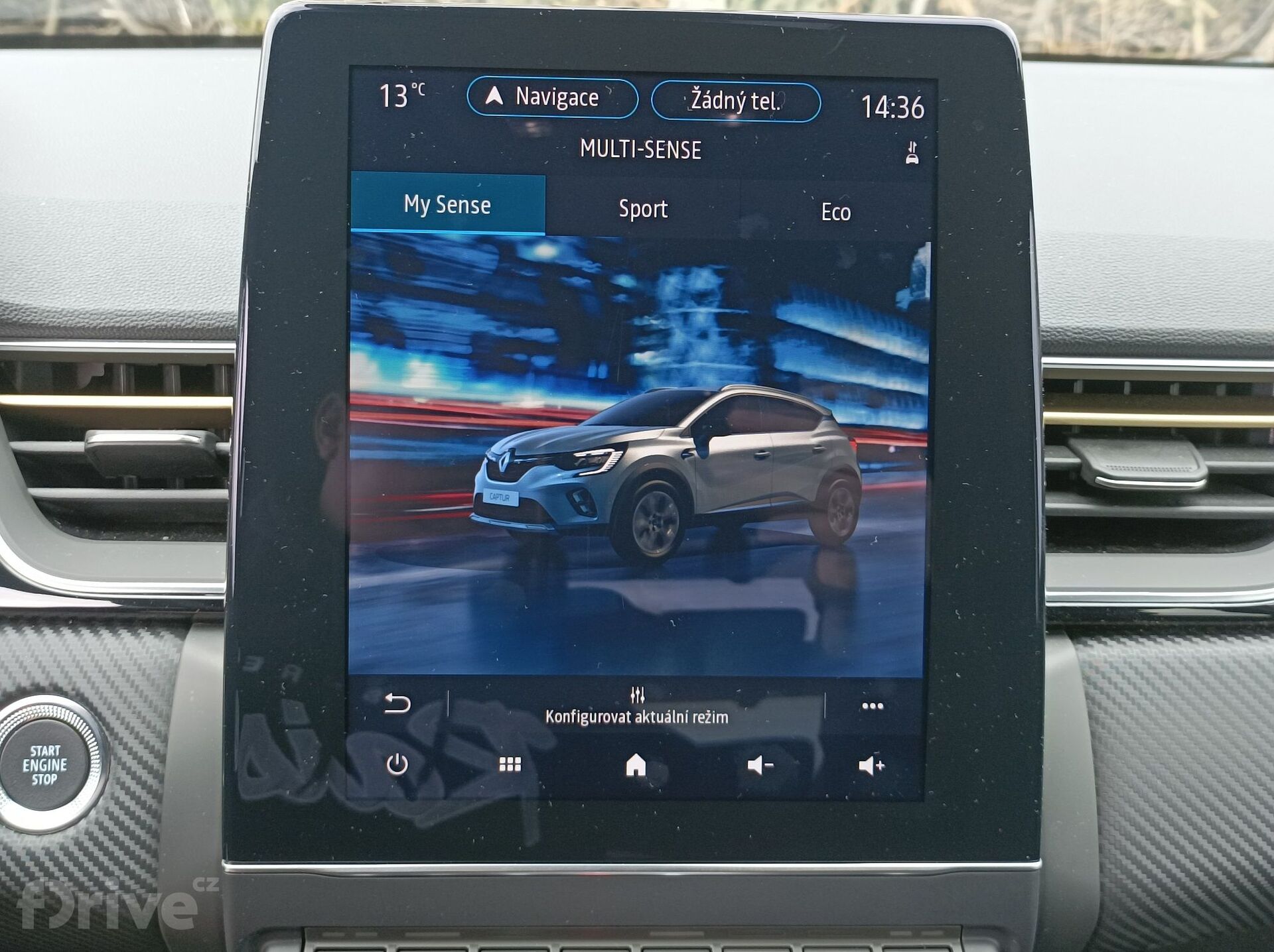 Renault Captur E-Tech full hybrid 145