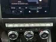 Renault Captur E-Tech full hybrid 145