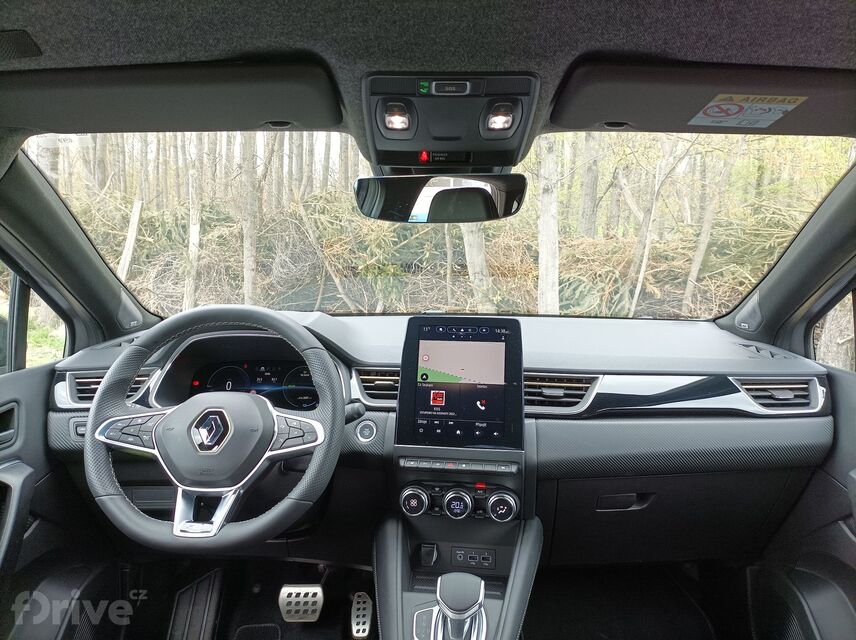 Renault Captur E-Tech full hybrid 145