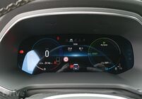 Renault Captur E-Tech full hybrid 145