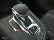 Renault Captur E-Tech full hybrid 145