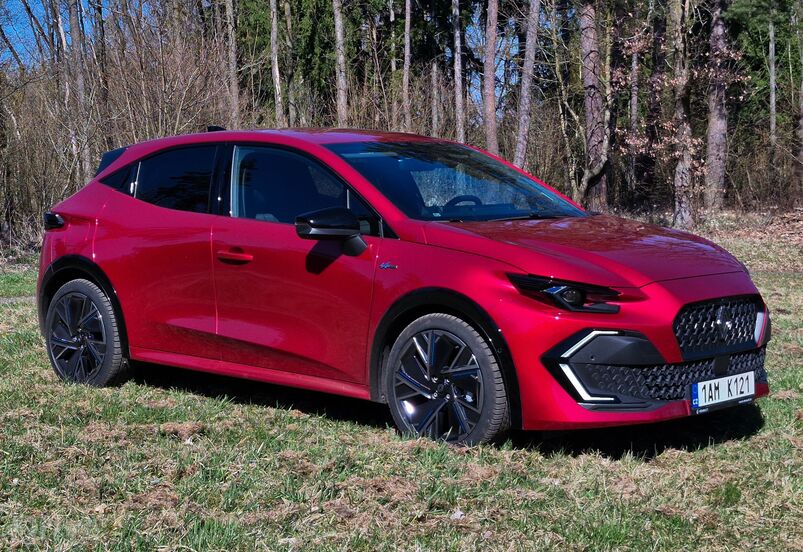 Renault Clio E-Tech Esprit Alpine (2026)