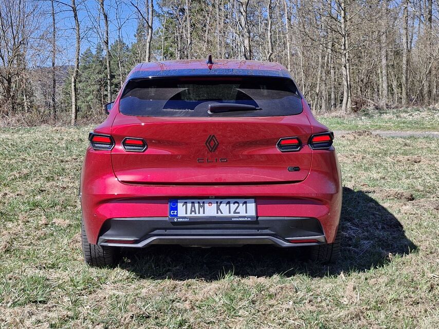 Renault Clio E-Tech Esprit Alpine (2026)