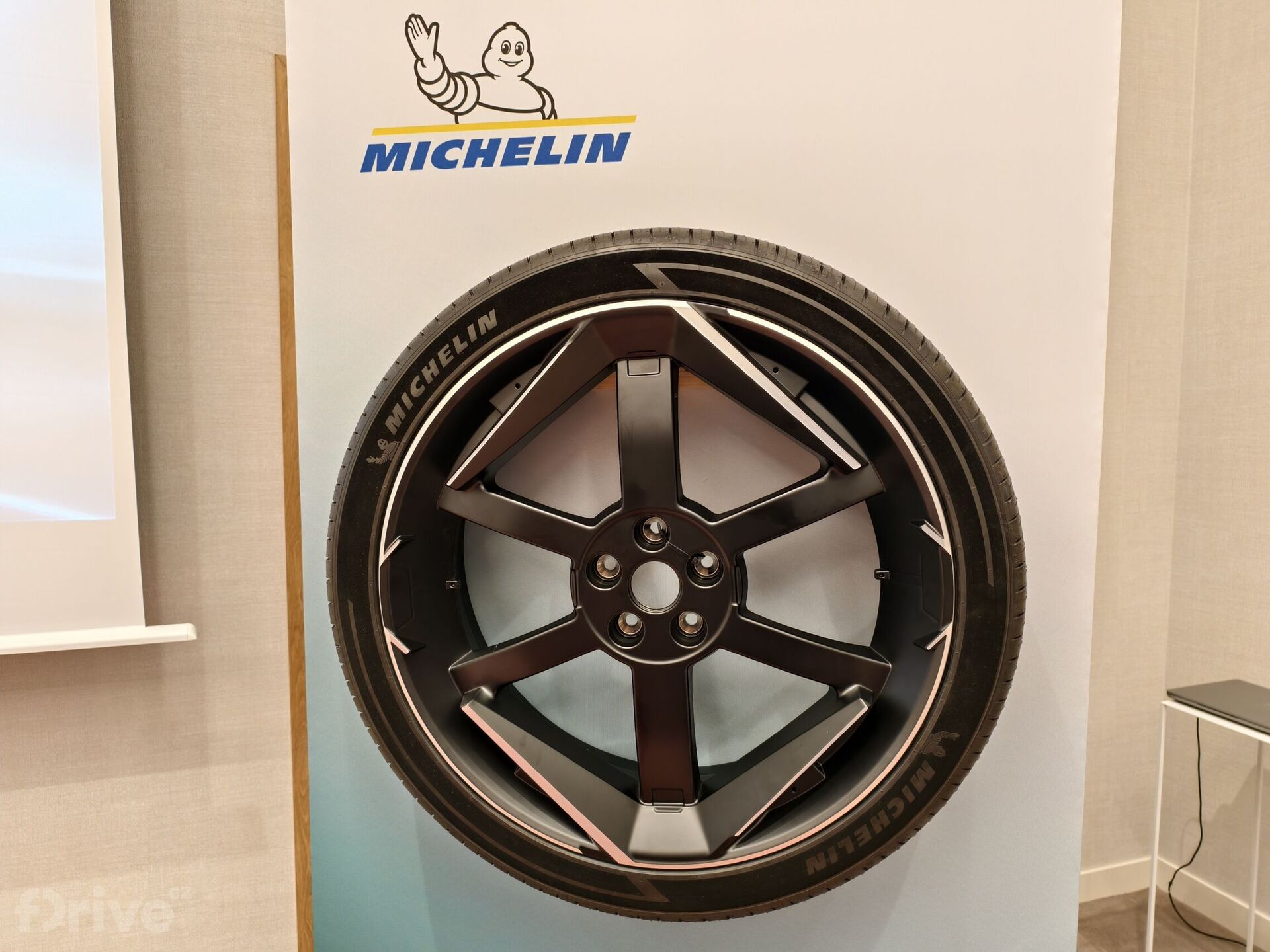 Renault Embleme (koncept)