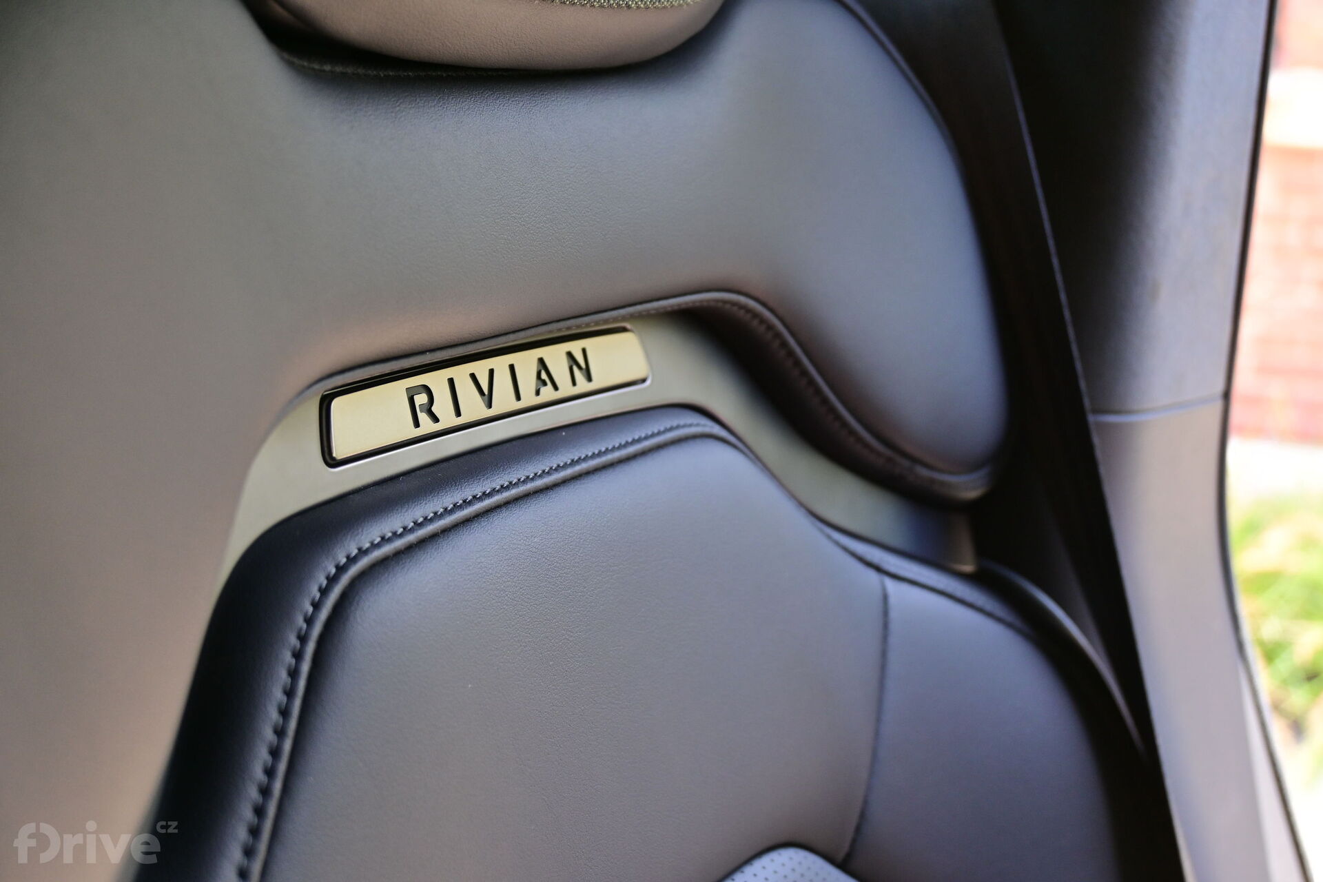 Rivian R1T