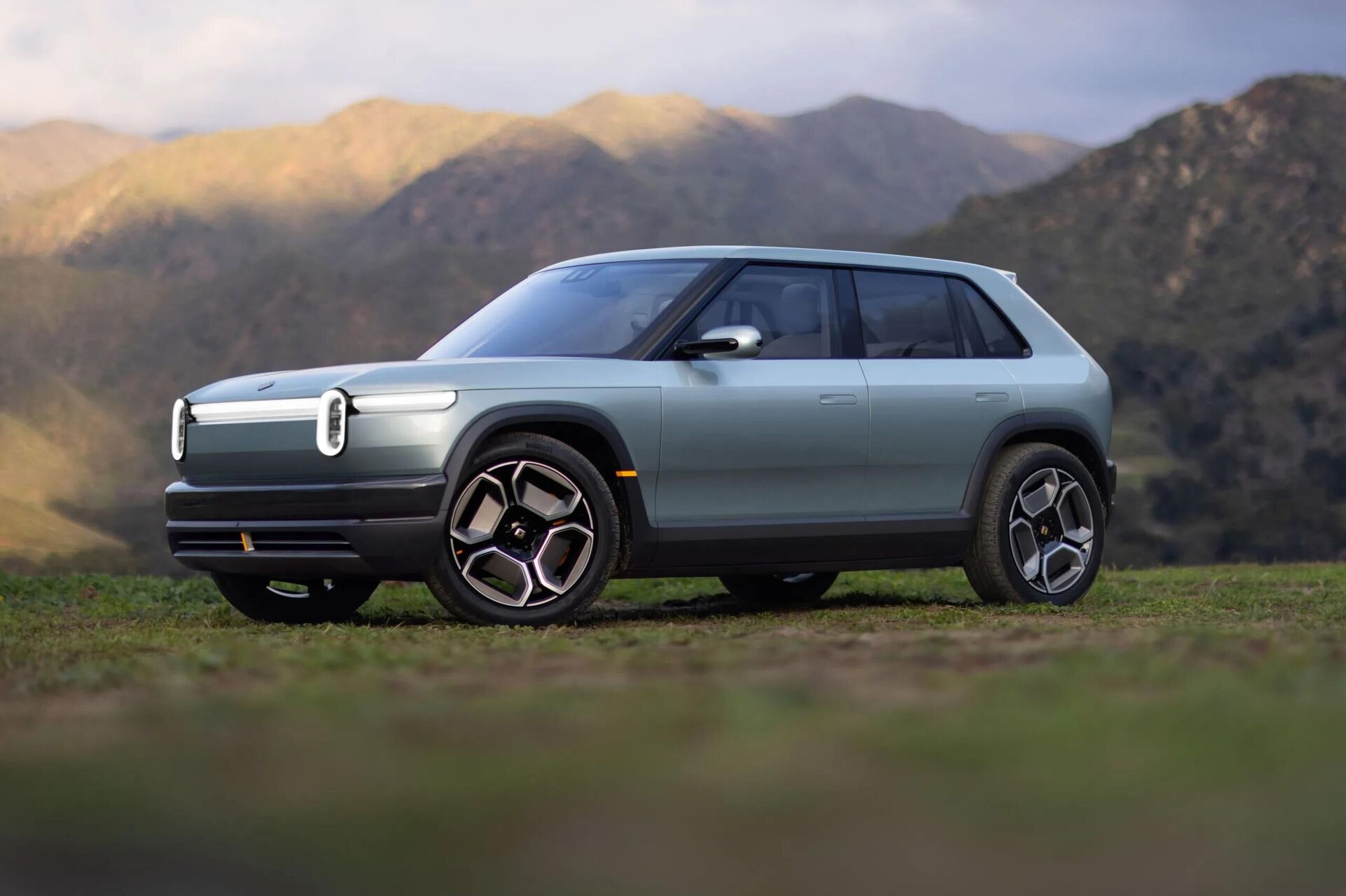 Rivian R3