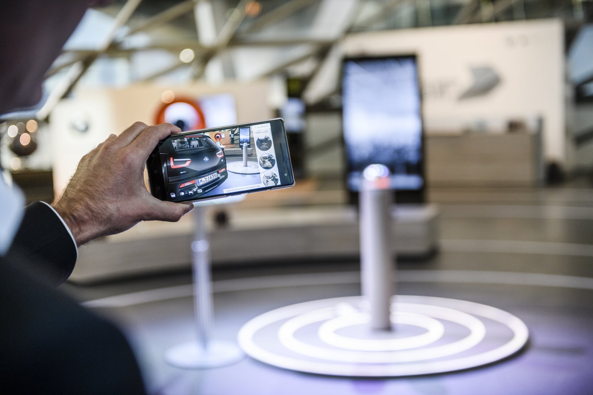 Rozšířená realita BMW i