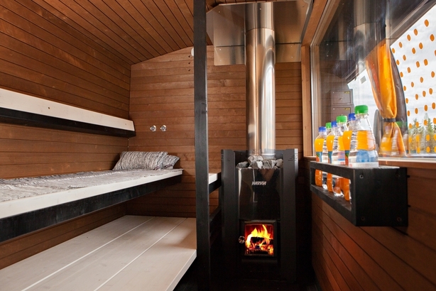 Sauna v autobusu Scania