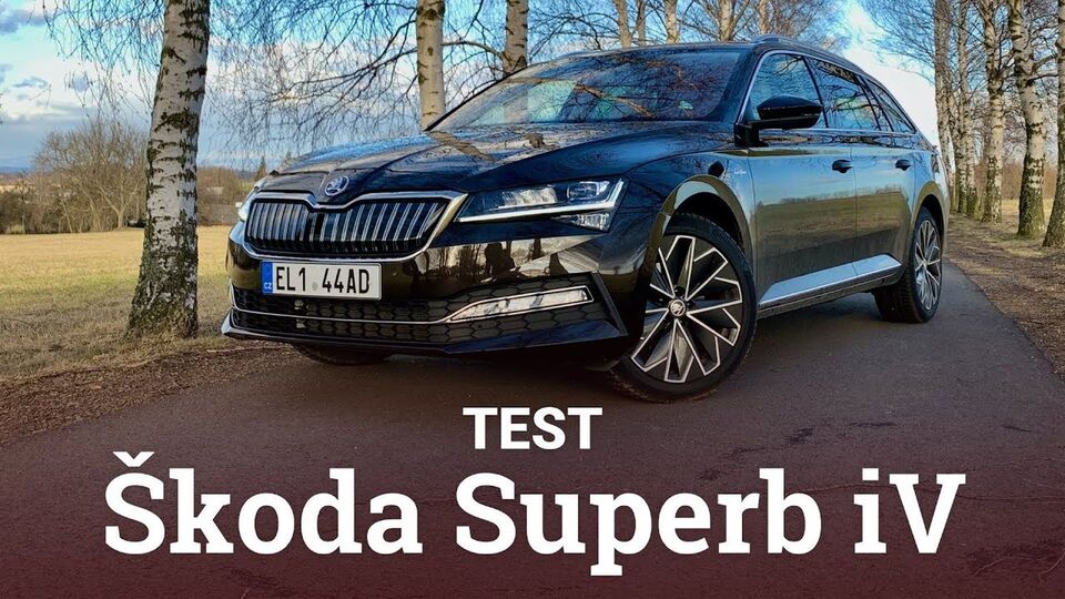 Jaká je první plug-in hybridní Škodovka na českých silnicích?